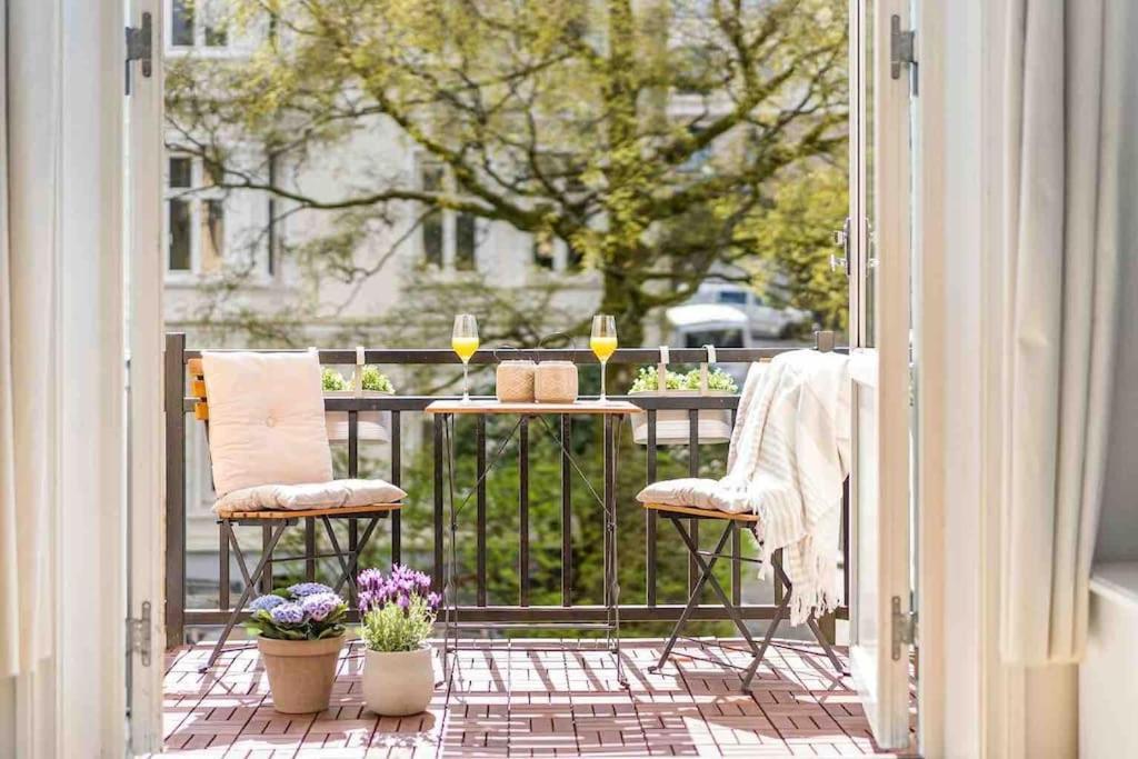 Luxurious Retreat In The Middle Of City Center Bergen Exterior foto